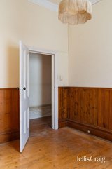 https://images.listonce.com.au/custom/160x/listings/130-pearson-street-brunswick-west-vic-3055/424/01967424_img_12.jpg?1dHy4T3aGIA