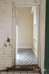 https://images.listonce.com.au/custom/160x/listings/130-pearson-street-brunswick-west-vic-3055/424/01967424_img_17.jpg?q3LeT6tSp4c