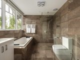 https://images.listonce.com.au/custom/160x/listings/130-sackville-street-kew-vic-3101/495/01943495_img_05.jpg?wTR3SlevF74