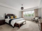 https://images.listonce.com.au/custom/160x/listings/130-sackville-street-kew-vic-3101/495/01943495_img_08.jpg?Y9UkKXB0NjU