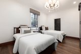 https://images.listonce.com.au/custom/160x/listings/130-sackville-street-kew-vic-3101/495/01943495_img_09.jpg?LWNfK2QIsX0