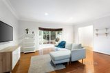 https://images.listonce.com.au/custom/160x/listings/130-st-johns-wood-road-mount-waverley-vic-3149/315/01073315_img_03.jpg?b7vPd13a-XM
