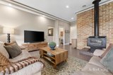 https://images.listonce.com.au/custom/160x/listings/130-stonier-road-napoleons-vic-3352/142/01748142_img_05.jpg?OD6vETVGkF0
