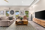 https://images.listonce.com.au/custom/160x/listings/130-stonier-road-napoleons-vic-3352/142/01748142_img_12.jpg?-VJnaHr9XN0