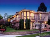 https://images.listonce.com.au/custom/160x/listings/1305-gallaghers-road-glen-waverley-vic-3150/837/01658837_img_01.jpg?mtBAqaNWuZs