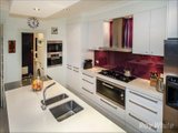 https://images.listonce.com.au/custom/160x/listings/1305-gallaghers-road-glen-waverley-vic-3150/837/01658837_img_06.jpg?t5zQxjRI4_U
