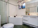 https://images.listonce.com.au/custom/160x/listings/1305-gallaghers-road-glen-waverley-vic-3150/837/01658837_img_09.jpg?aOmk_Wyytf4