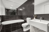 https://images.listonce.com.au/custom/160x/listings/1309118-russell-street-melbourne-vic-3000/273/01954273_img_08.jpg?T6RAU3HUrHQ
