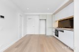https://images.listonce.com.au/custom/160x/listings/1309628-flinders-street-docklands-vic-3008/513/01951513_img_02.jpg?qAcI2wjnWqM