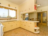 https://images.listonce.com.au/custom/160x/listings/131-boundary-road-newcomb-vic-3219/930/01698930_img_03.jpg?uDLYg3pGt5k