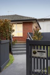 https://images.listonce.com.au/custom/160x/listings/131-dalgetty-road-beaumaris-vic-3193/249/01933249_img_14.jpg?_VQT-EoFsTY