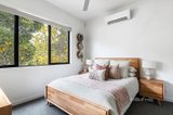 https://images.listonce.com.au/custom/160x/listings/131-dudley-street-eltham-vic-3095/577/01371577_img_08.jpg?VtINIraH6BA
