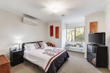 https://images.listonce.com.au/custom/160x/listings/131-florence-avenue-donvale-vic-3111/768/00498768_img_08.jpg?ctUGwDJPWMs