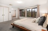 https://images.listonce.com.au/custom/160x/listings/131-holloway-road-croydon-north-vic-3136/014/01780014_img_15.jpg?zId2-H6rf3s