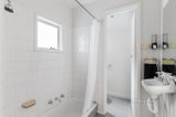 https://images.listonce.com.au/custom/160x/listings/131-looker-road-montmorency-vic-3094/399/01513399_img_06.jpg?_-IYbODjk2M
