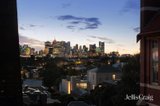 https://images.listonce.com.au/custom/160x/listings/131-richmond-terrace-richmond-vic-3121/017/01900017_img_10.jpg?BopVqCIfeys