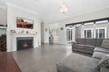 https://images.listonce.com.au/custom/160x/listings/131-rippers-lane-trentham-east-vic-3458/134/01896134_img_05.jpg?SyqdwDVnvgQ