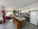 https://images.listonce.com.au/custom/160x/listings/131-wurrook-circuit-north-geelong-vic-3215/845/01853845_img_06.jpg?BhdIX9AEg9U