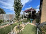 https://images.listonce.com.au/custom/160x/listings/131-wurrook-circuit-north-geelong-vic-3215/845/01853845_img_08.jpg?MRv9q7Ic6-s