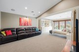 https://images.listonce.com.au/custom/160x/listings/131-yarraview-road-yarra-glen-vic-3775/334/01577334_img_16.jpg?D7l1z8D-mPA