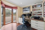 https://images.listonce.com.au/custom/160x/listings/131-yarraview-road-yarra-glen-vic-3775/334/01577334_img_20.jpg?o4x7wbdx1Wg