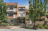 https://images.listonce.com.au/custom/160x/listings/131042-doncaster-road-doncaster-east-vic-3109/208/01318208_img_01.jpg?XlsyUUxDPBM