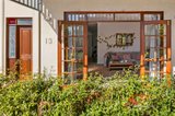 https://images.listonce.com.au/custom/160x/listings/13109-canadian-bay-road-mount-eliza-vic-3930/730/01696730_img_02.jpg?EqNheyw38fE