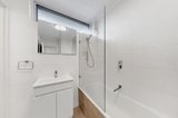https://images.listonce.com.au/custom/160x/listings/13113-addison-street-elwood-vic-3184/631/01942631_img_09.jpg?iek8Ja4i704