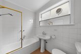 https://images.listonce.com.au/custom/160x/listings/1312-belmont-avenue-glen-iris-vic-3146/563/01778563_img_07.jpg?co14xDZ8yRs