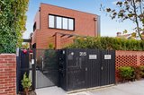 https://images.listonce.com.au/custom/160x/listings/1315-barkly-street-elwood-vic-3184/314/01931314_img_02.jpg?XwkY2pl36EU