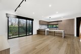 https://images.listonce.com.au/custom/160x/listings/1315-barkly-street-elwood-vic-3184/314/01931314_img_03.jpg?MEPw2-0QjO0