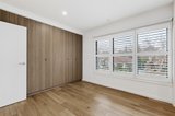 https://images.listonce.com.au/custom/160x/listings/1315-barkly-street-elwood-vic-3184/314/01931314_img_08.jpg?vYVD4xVo7X0