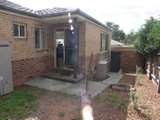 https://images.listonce.com.au/custom/160x/listings/1315-cambridge-road-mooroolbark-vic-3138/092/01525092_img_05.jpg?LMAtXwXWMJo