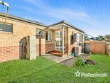 https://images.listonce.com.au/custom/160x/listings/1315-cambridge-road-mooroolbark-vic-3138/841/01525841_img_09.jpg?ZRVMv2iteXM