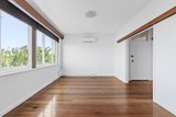 https://images.listonce.com.au/custom/160x/listings/13157-brighton-road-elwood-vic-3184/988/01864988_img_02.jpg?eUBXUSygINk