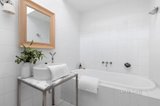 https://images.listonce.com.au/custom/160x/listings/13189-powlett-street-east-melbourne-vic-3002/995/01443995_img_07.jpg?_hR6It4OLDc