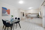 https://images.listonce.com.au/custom/160x/listings/131d-tovan-akas-avenue-bentleigh-vic-3204/664/01766664_img_04.jpg?H37EOLSDQPI
