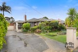https://images.listonce.com.au/custom/160x/listings/132-albany-drive-mulgrave-vic-3170/092/01830092_img_03.jpg?mdPCzYWFHS8