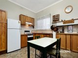 https://images.listonce.com.au/custom/160x/listings/132-chirnside-street-kingsville-vic-3012/106/01203106_img_03.jpg?7cOdKwYcRis