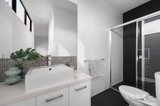 https://images.listonce.com.au/custom/160x/listings/132-davison-street-brunswick-vic-3056/021/01771021_img_08.jpg?OSBnkA2Pd8k