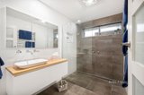 https://images.listonce.com.au/custom/160x/listings/132-esther-crescent-mooroolbark-vic-3138/473/01733473_img_09.jpg?qwnWu2pFqt4