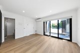 https://images.listonce.com.au/custom/160x/listings/132-howard-court-clayton-vic-3168/256/01822256_img_06.jpg?ezMfxol2J2k