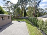 https://images.listonce.com.au/custom/160x/listings/132-mascoma-street-strathmore-vic-3041/548/00847548_img_08.jpg?AU-NUP0sBbI