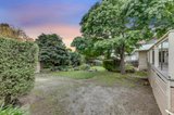 https://images.listonce.com.au/custom/160x/listings/132-noble-street-newtown-vic-3220/644/01698644_img_21.jpg?ZQqz8N-5WL8