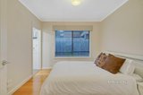 https://images.listonce.com.au/custom/160x/listings/132-parkinson-street-mount-waverley-vic-3149/004/01040004_img_06.jpg?LxZ8JCcObdo