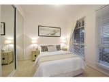 https://images.listonce.com.au/custom/160x/listings/132-severn-street-yarraville-vic-3013/821/01202821_img_06.jpg?pg5CfDIj7NY