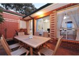 https://images.listonce.com.au/custom/160x/listings/132-severn-street-yarraville-vic-3013/821/01202821_img_08.jpg?zxN7NPm7NCY