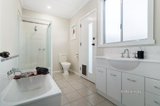 https://images.listonce.com.au/custom/160x/listings/132-vermont-parade-greensborough-vic-3088/461/01051461_img_07.jpg?brexiH5jE1Y