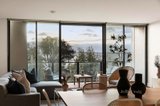 https://images.listonce.com.au/custom/160x/listings/1321-marine-parade-st-kilda-vic-3182/608/01485608_img_10.jpg?e79xTWIOFVg