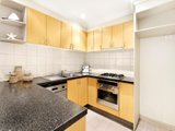https://images.listonce.com.au/custom/160x/listings/13219-auburn-road-hawthorn-vic-3122/320/01685320_img_04.jpg?__L6kMQ7mj0